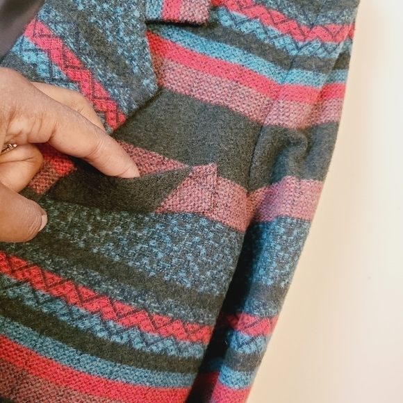 Lawrence Bruce | Women's Vintage Wool Blend Striped Blazer (Size 12 Petite) - Picture 5 of 13